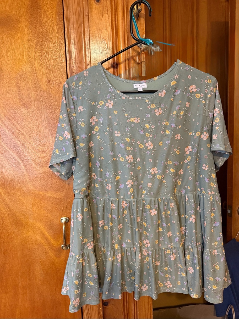Women’s Floral Top